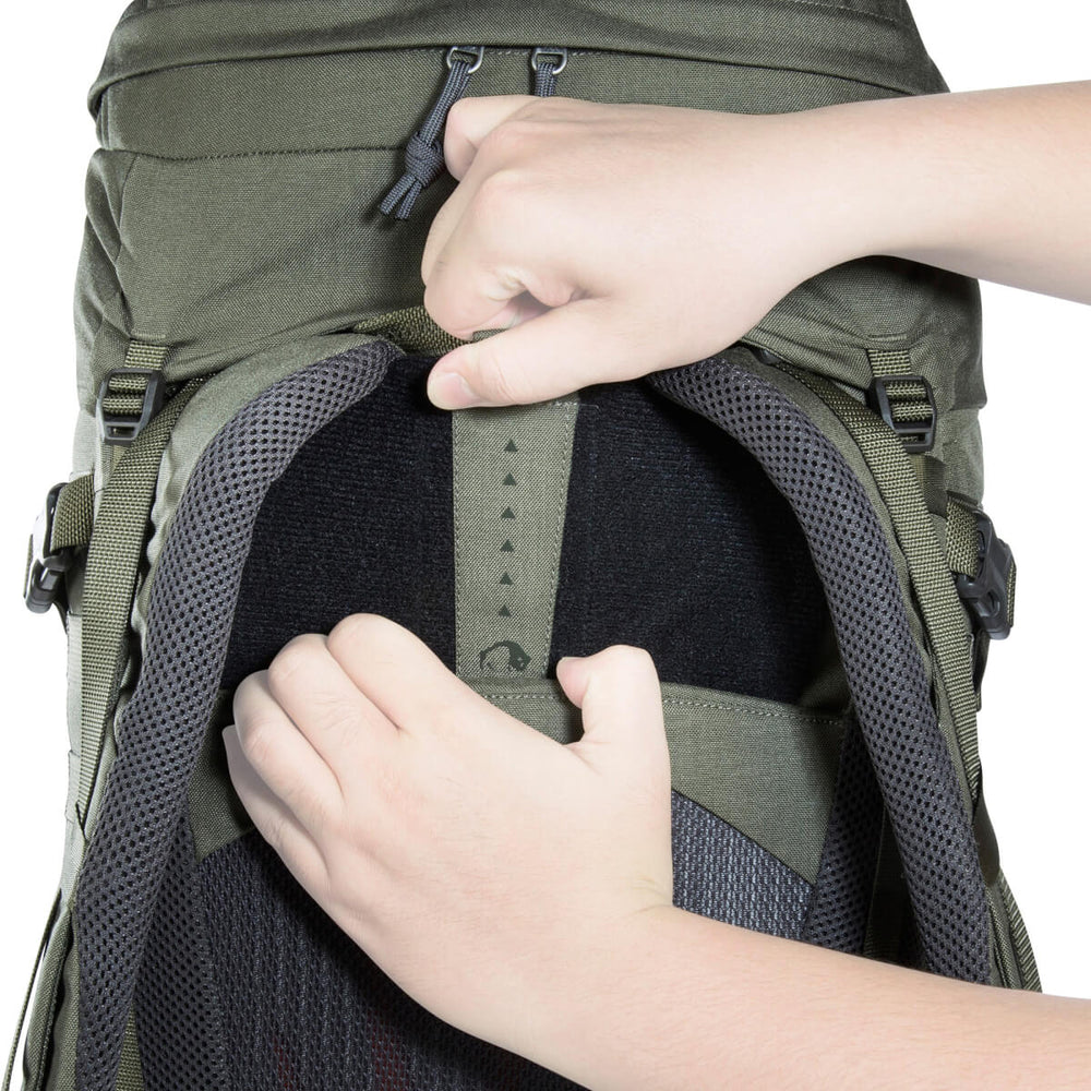 Tatonka Pyrox 40+10 Women BC – Robuster Bushcraft- & Trekkingrucksack für Damen