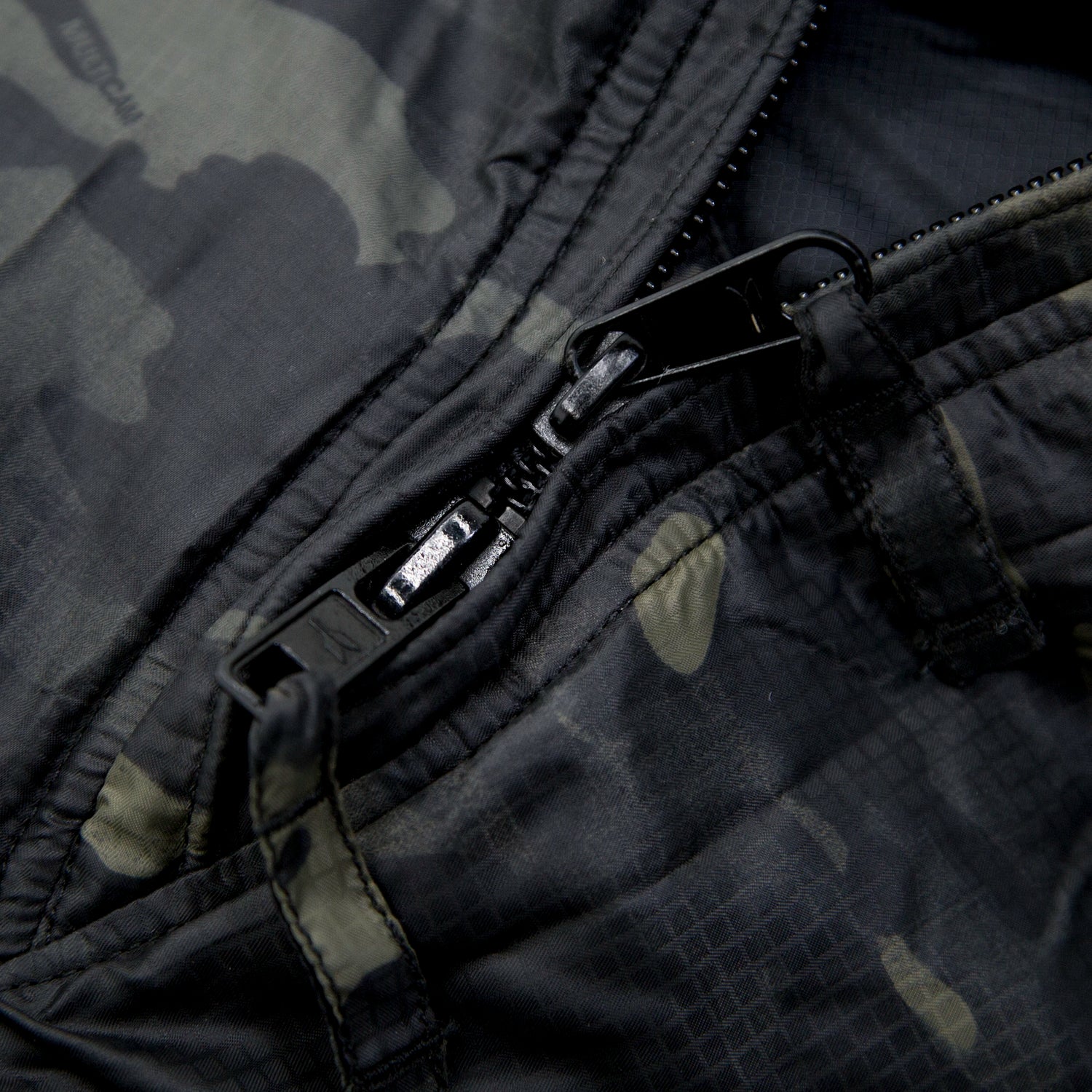 Carinthia TSS Outer Multicam Black L +5°C