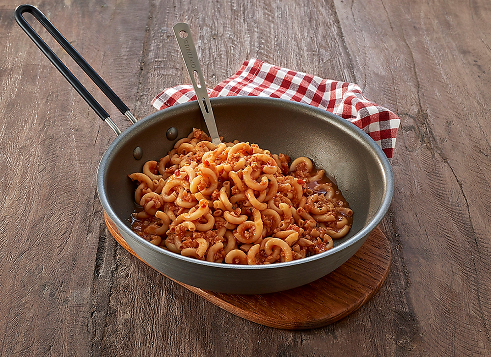 Trekn Eat Nudeln in vegetarischer Bolognese