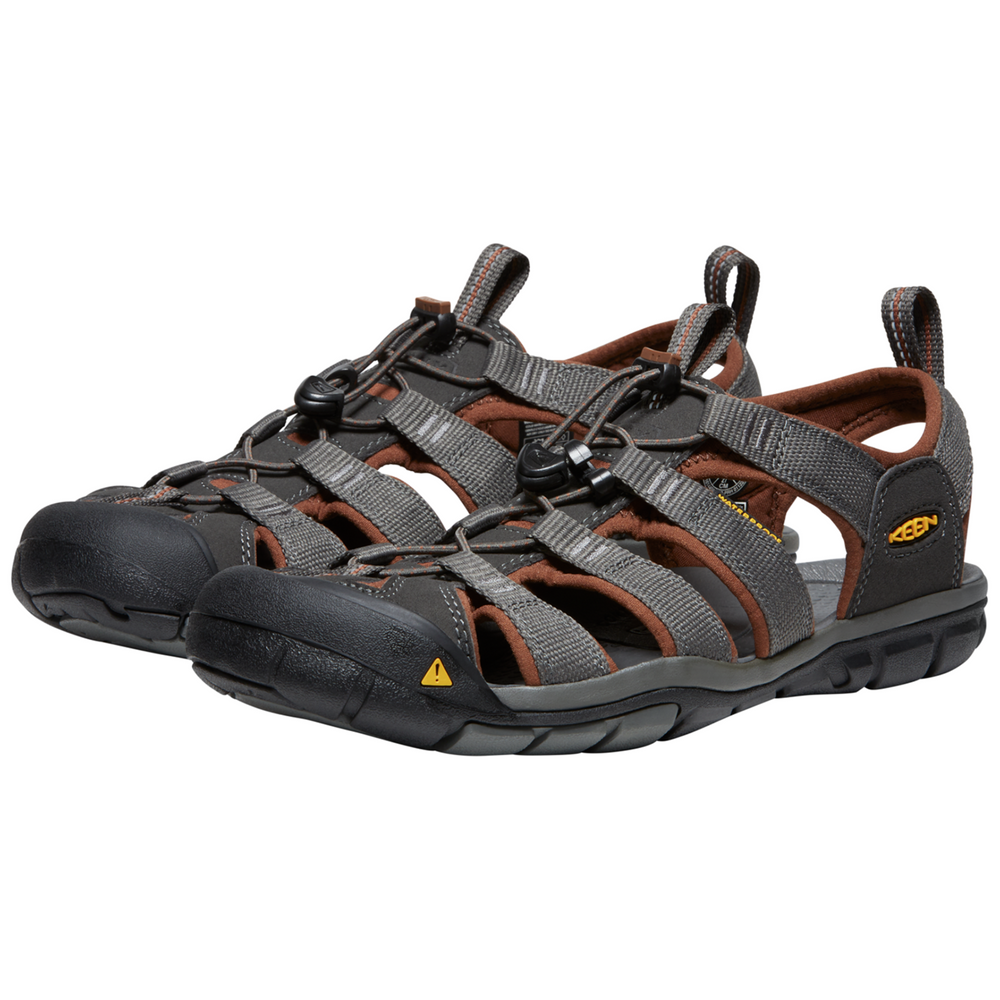 KEEN M Clearwater CNX Trekkingsandalen BRAUN