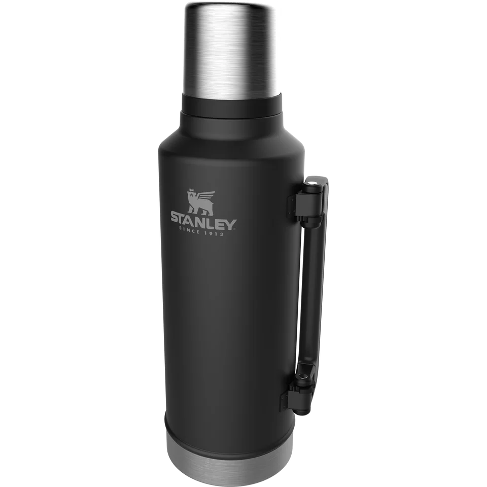 Stanley Classic Thermosflasche 1.9L Black