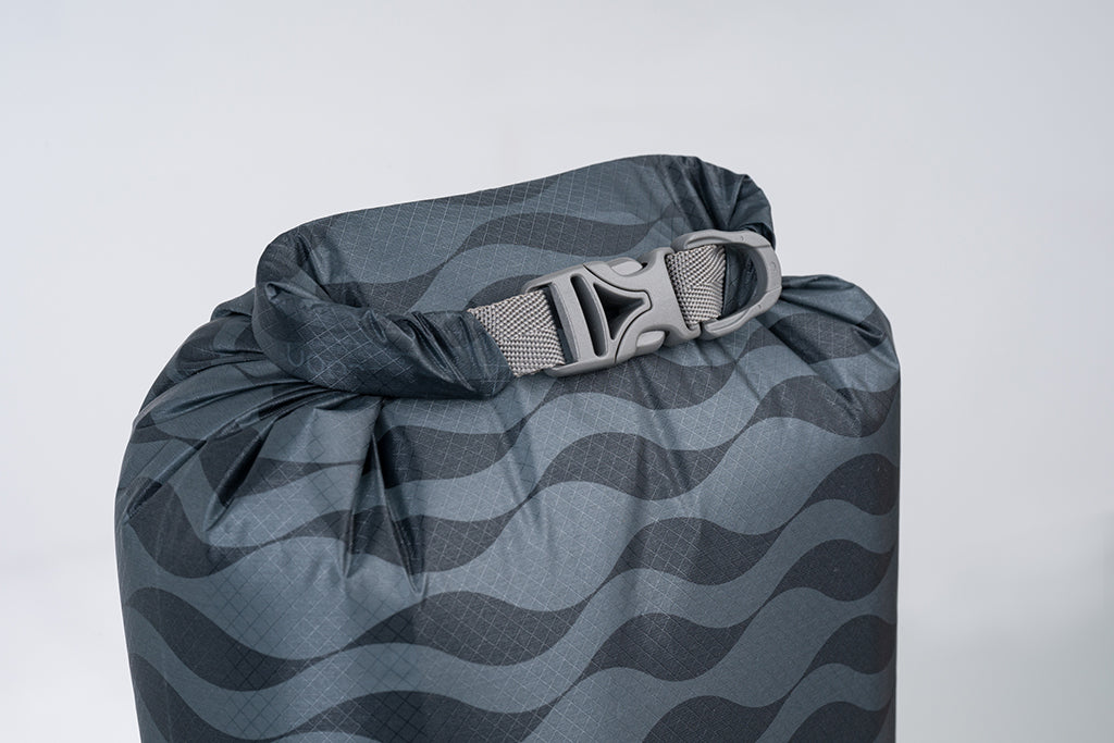 Cocoon Drybag Ultralight 1.5L Grey Waves