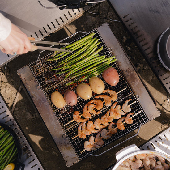 Snow Peak Takibi L Fire & Grill – Robuste Feuerstelle mit Grillfunktion