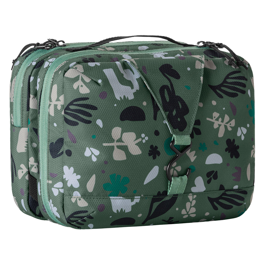 Eagle Creek Pack-It Trifold Toiletry Kit Roots And Shoots: Duck Green