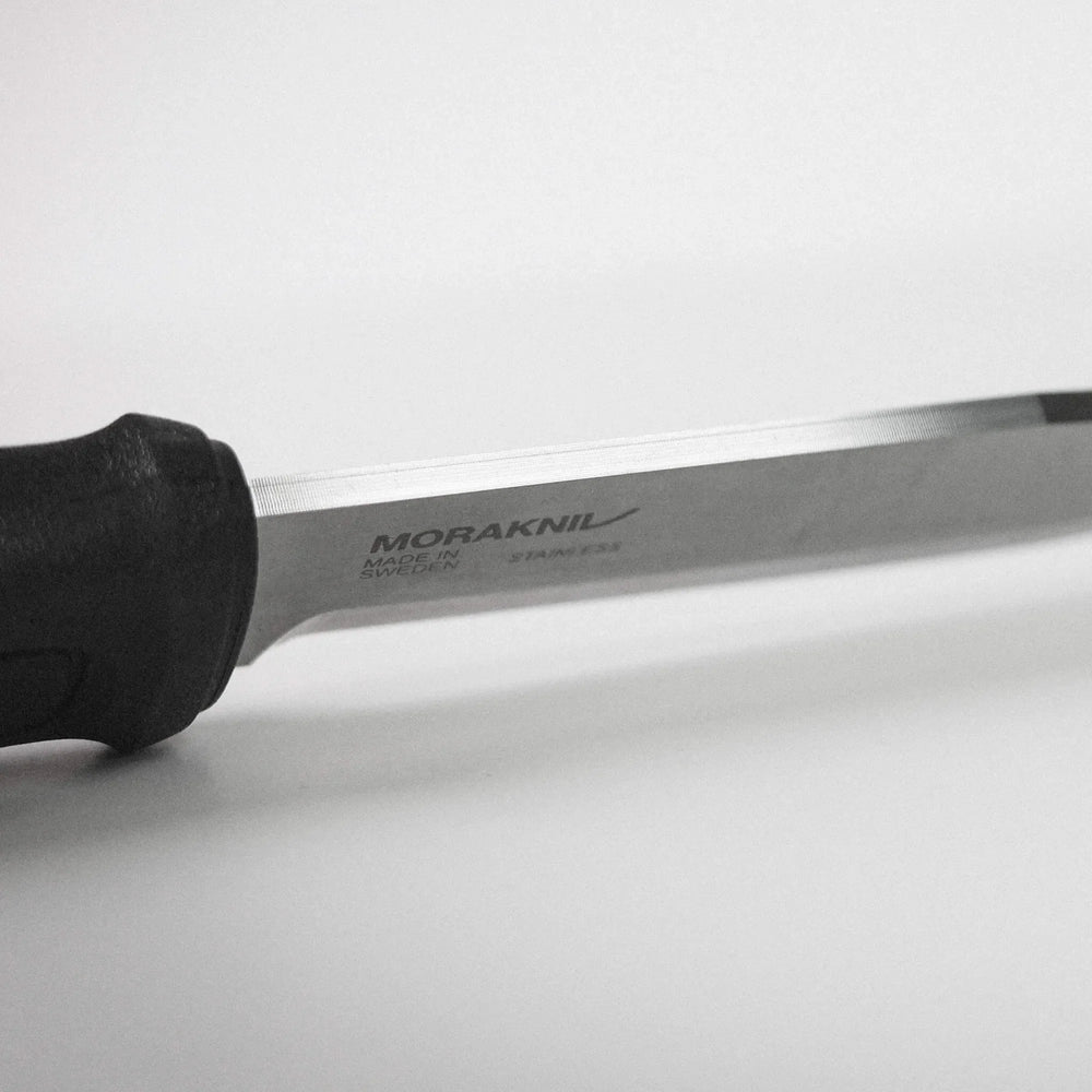 Morakniv Garberg (S) mit Lederscheide – Legenderes Full-Tang Bushcraftmesser