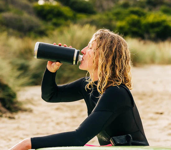 Yeti Rambler Thermosflasche 769ml Navy