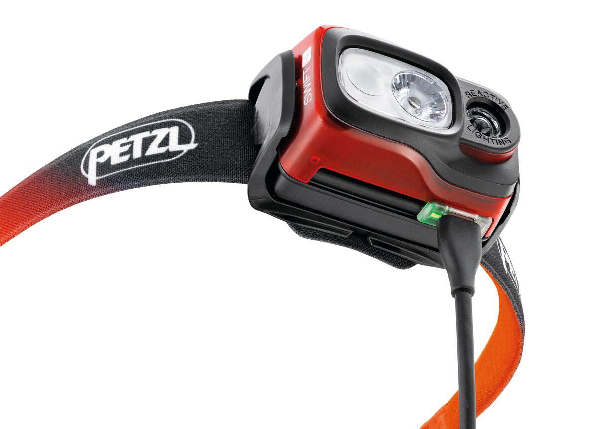 Petzl SWIFT® RL Orange – Kompakte, extrem leistungsstarke Stirnlampe (1100 Lumen)