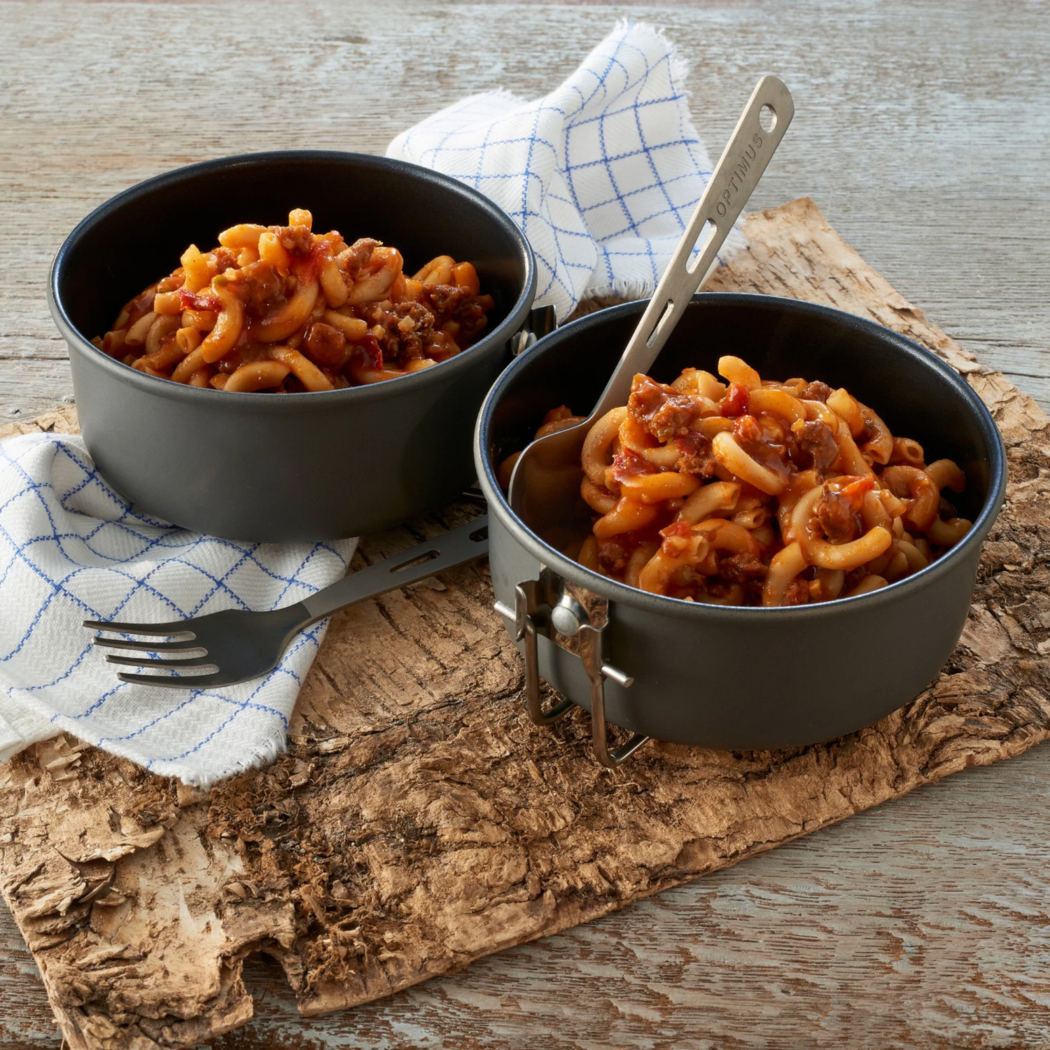 Trekn Eat Ungarntopf mit Rind und Nudeln