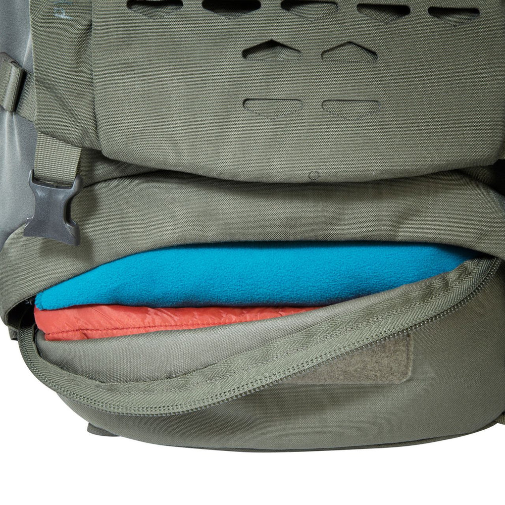 Tatonka Pyrox 45+10 BC Bushcraft-Rucksack Black
