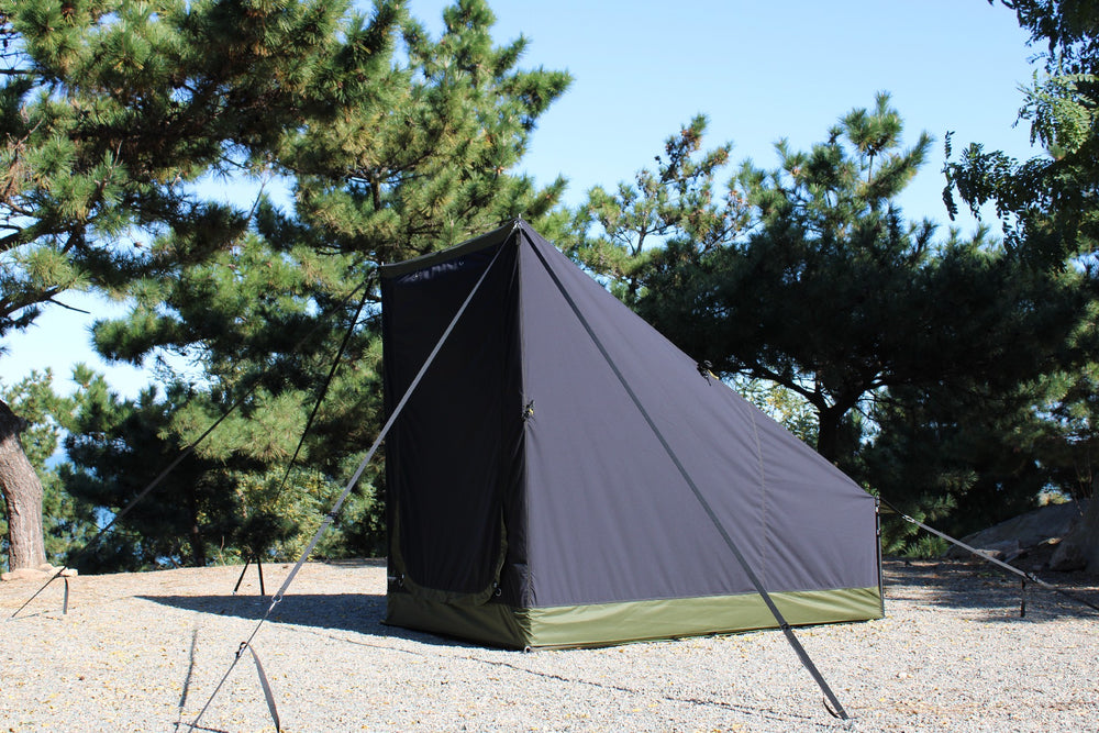 W23© Zelt/003 Black