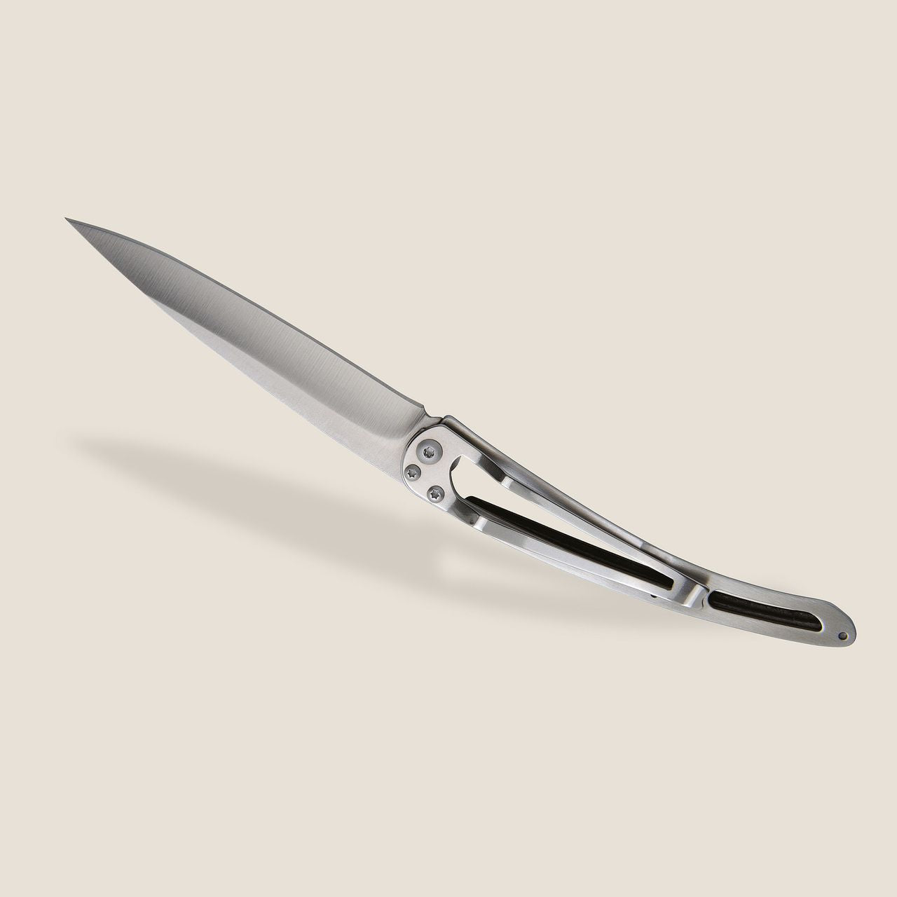 Deejo Tattoo 37g Silver Wilkinson