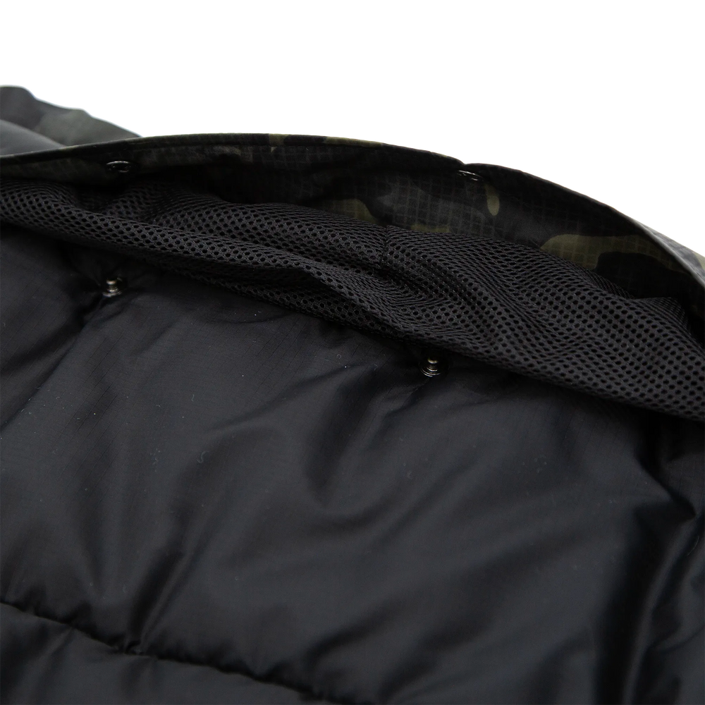 Carinthia Tropen L +5°C Black Multicam