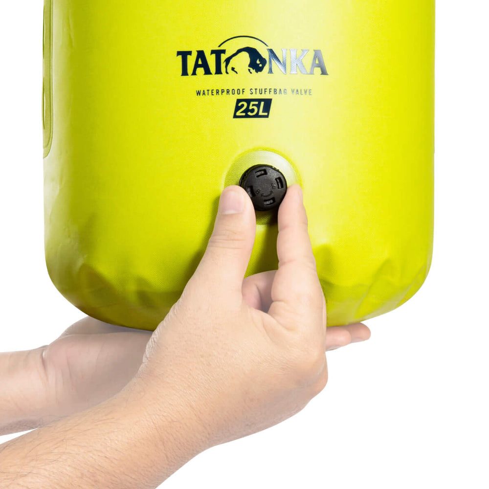 Tatonka WP Stuffbag Valve 25l – Wasserdichter Kompressions-Packsack | 25L Lime