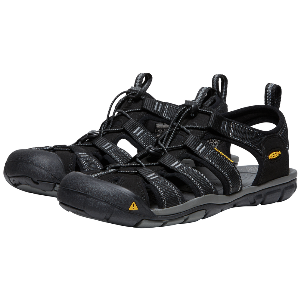 KEEN M Clearwater CNX Trekkingsandalen SCHWARZ