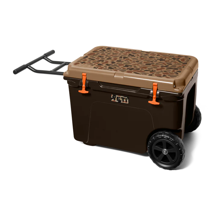 Yeti Tundra Kühlbox auf Rädern Haul Wetlands Camo Ausstellungsmodell