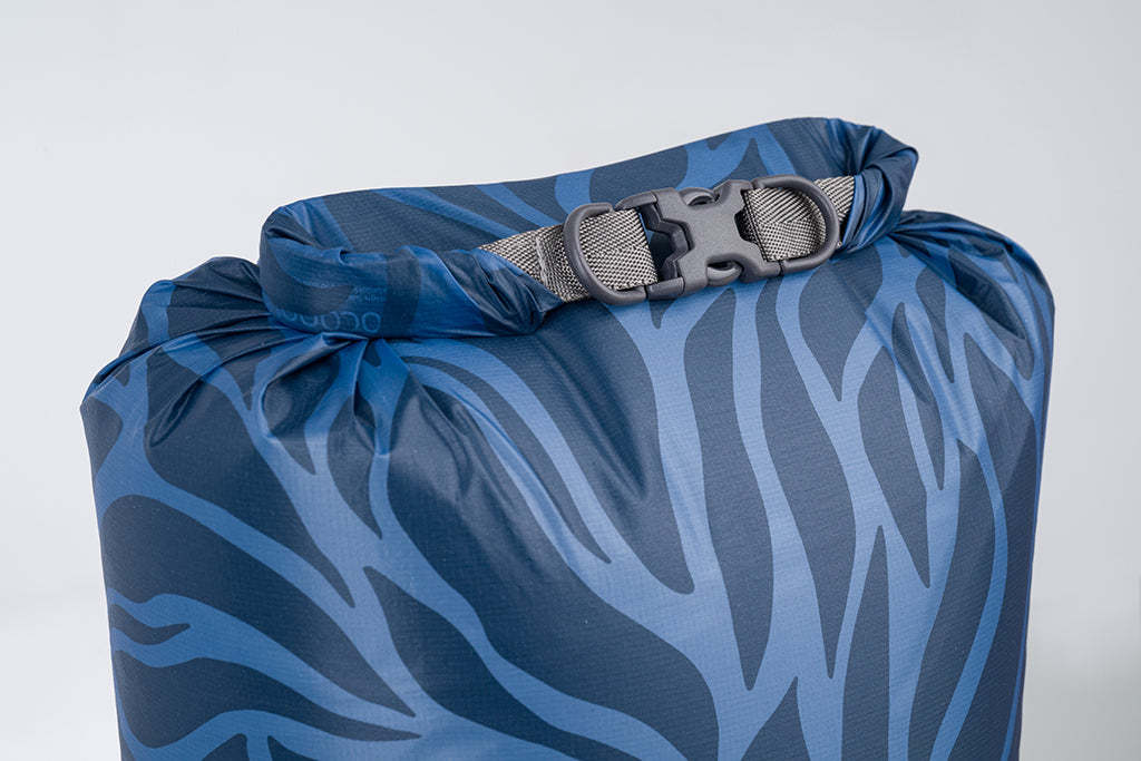 Cocoon Drybag Hyperlight 13L Blue Leaves