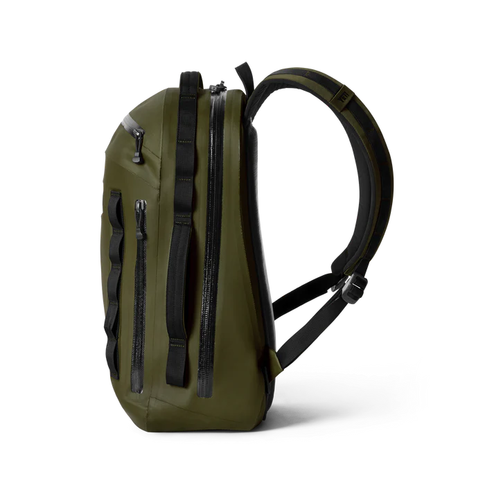 YETI Cayo™ 25 L Allwetter-Rucksack Oliv